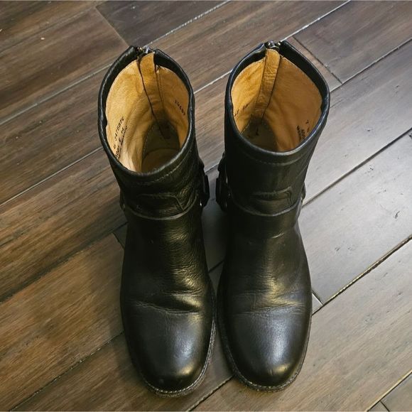 Frye Phillip Harness  Black Leather Short Riding Boots - Picture 2 of 12